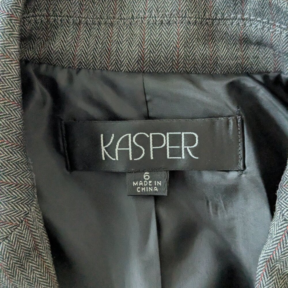 Kasper Women's Fully Lined Pinstriped Pantsuit Si… - image 7